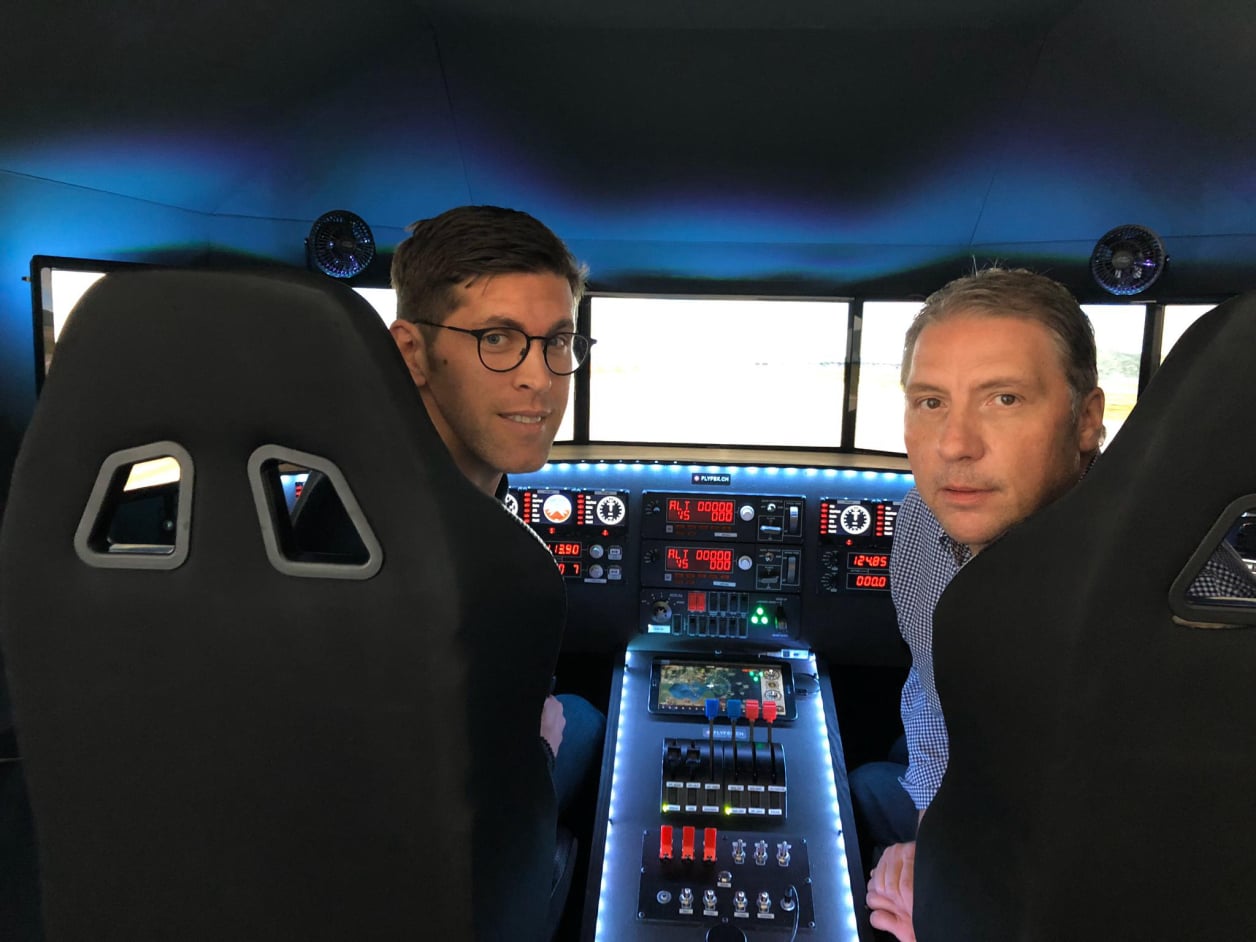 FLYFSX - Flugsimulator - Flight Simulator -  Rüchligweg 55 - 4125 Riehen - Basel - Baden - Aarau - Zürich - Schweiz - Lörrach - Freiburg - Deutschland. 